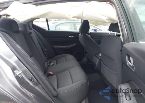 2019 Nissan Altima 2.5 S z USA, uszkodzony, nr VIN 1N4BL4BV9KC199119